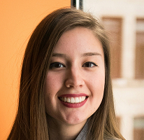 Retrato de Victoria Lawson, CFO e líder de empresa de trading financeiro